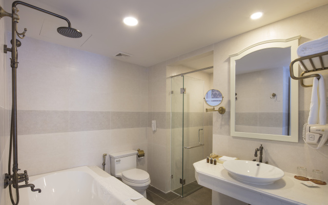 Nha Trang Prince Hotel