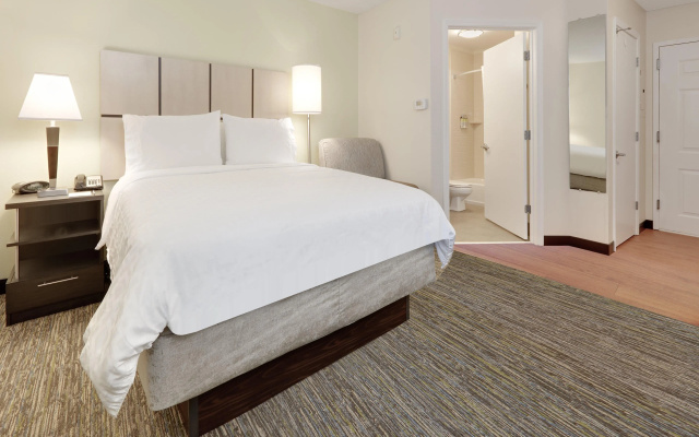 Candlewood Suites Salina by IHG - фото 3