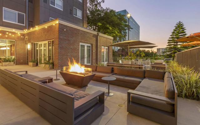 Cambria Hotel LAX