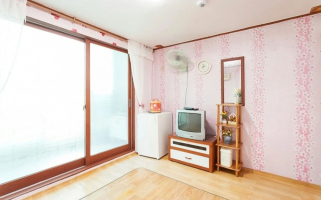 Geojedo Glory Pension