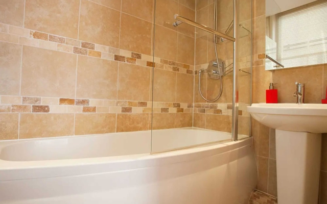 Impressive 2 Bedroom Luxury Flat in Chelsea