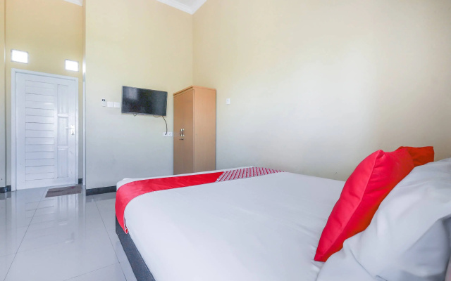 OYO 3731 Pelangi Guest House – Guest Rooms – Balikpapan