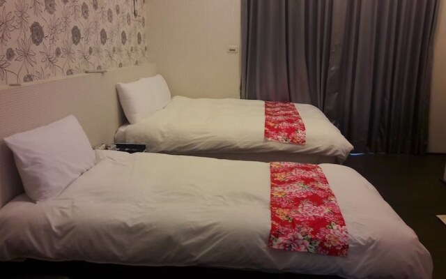 Luodong Night Market Yis B&B