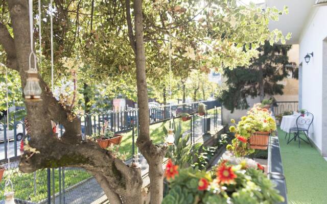 Laetitia Guest House 32