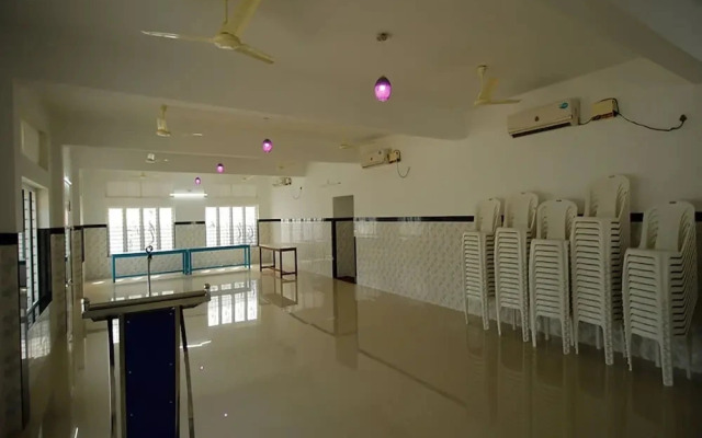 Palm View Residency By OYO Rooms