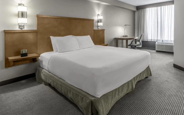 Hyatt Place Charlotte Airport / Billy Graham Parkway