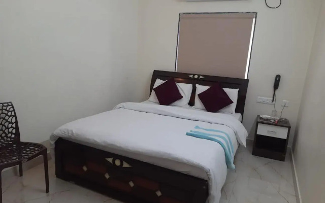 Madhuram Residency Lodge