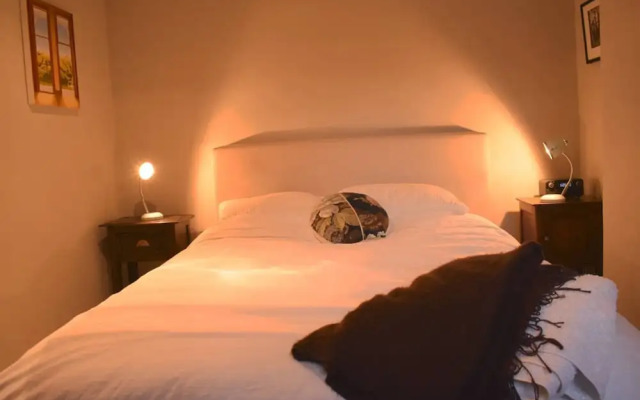 Homely 1 Bedroom Apartment in Battersea