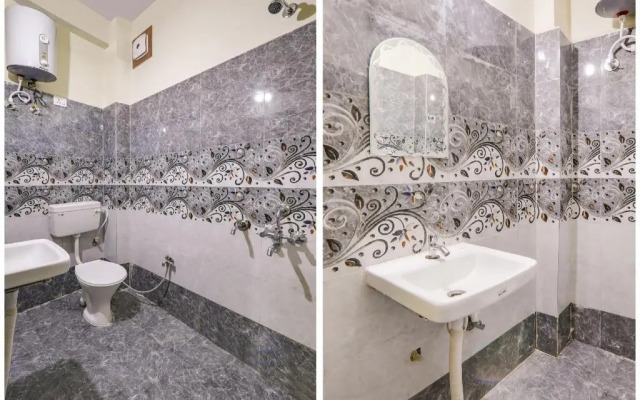 OYO 74259 Sai Guest House