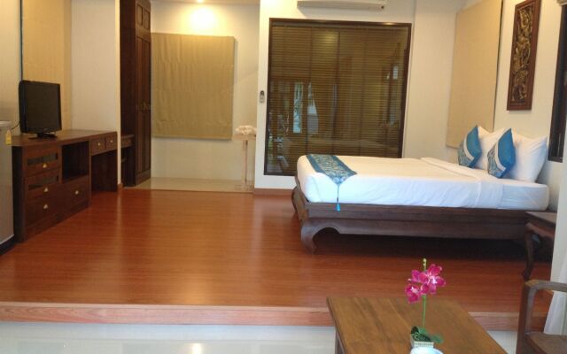 Poolsawat Villa