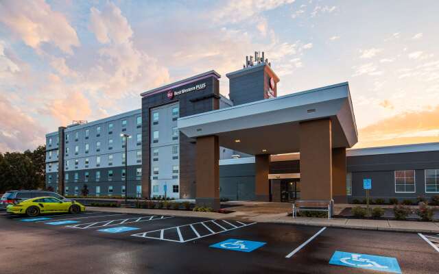 Best Western Plus Wilkes Barre-Scranton Airport Hotel