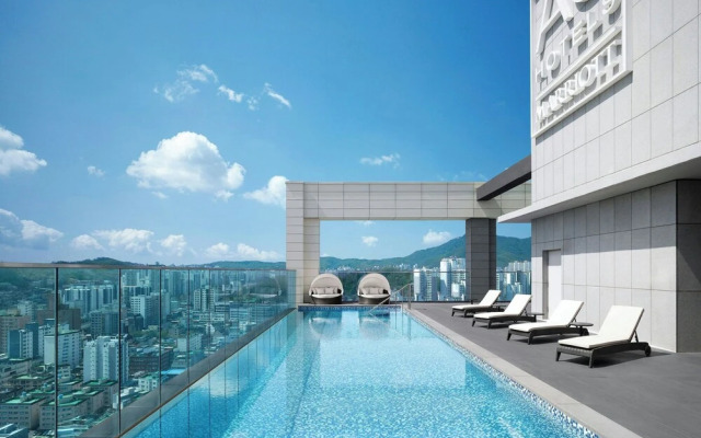 AC Hotel by Marriott Seoul Geumjeong