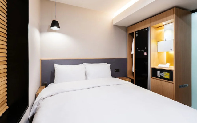 Lala Vianco Hotel