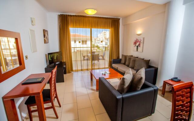 Sanders Seaview Paphos