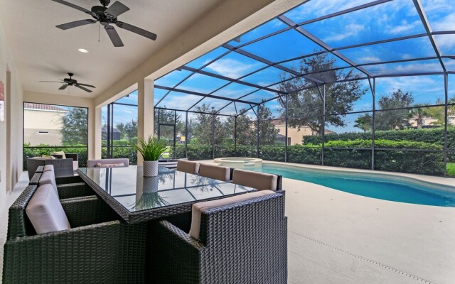 4007 Oakrise Loop