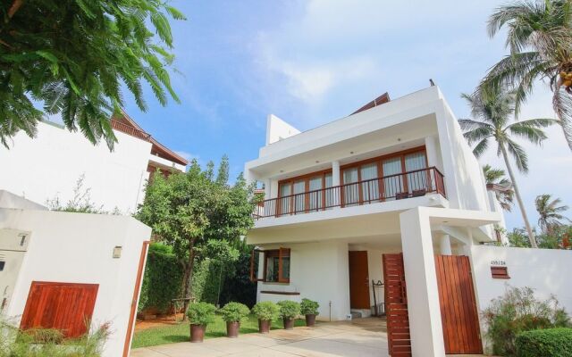 Pranaluxe Pool Villa Unit B9