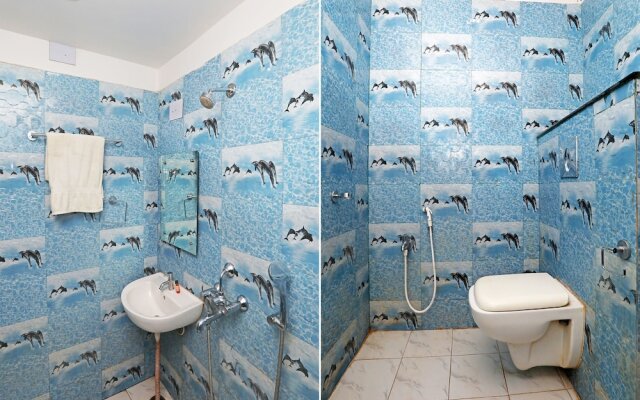 OYO 16173 Hotel Dk