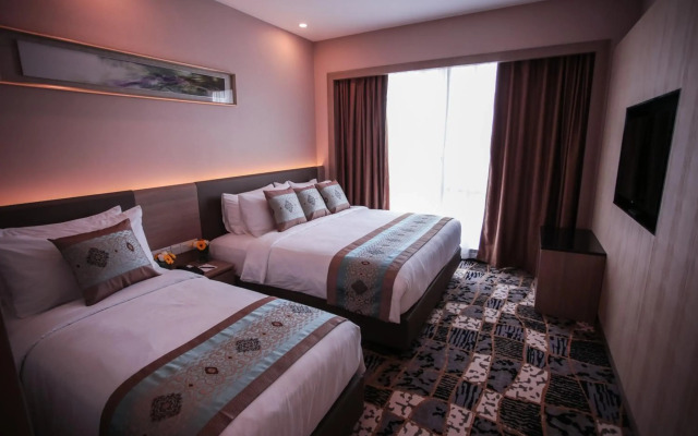 V8 Hotel