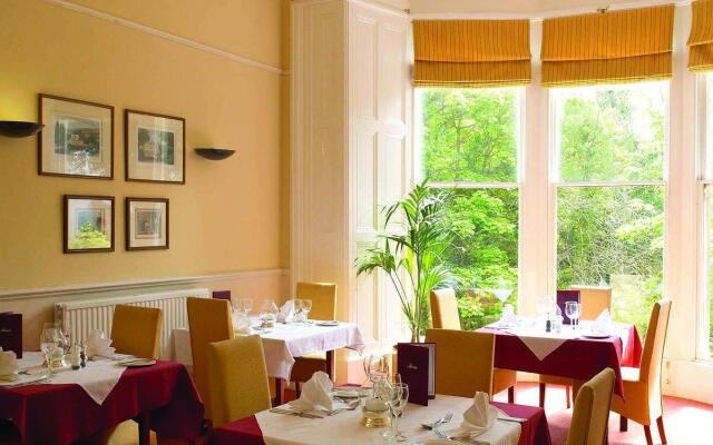 Victoria Square Hotel