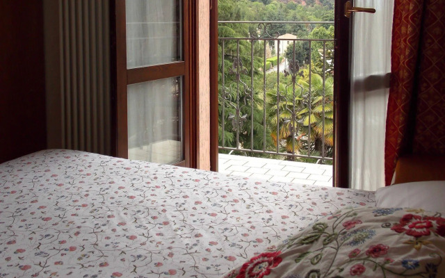 Hotel Alpino