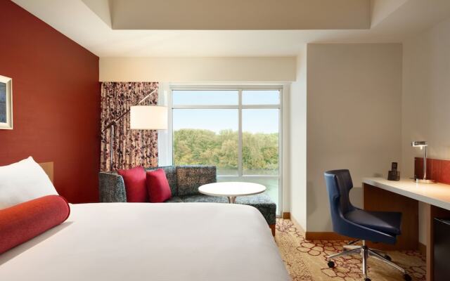 The Landing Hotel at Rivers Casino & Resort