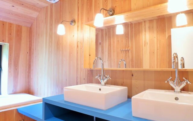 Domaine De L'Ardoisiere