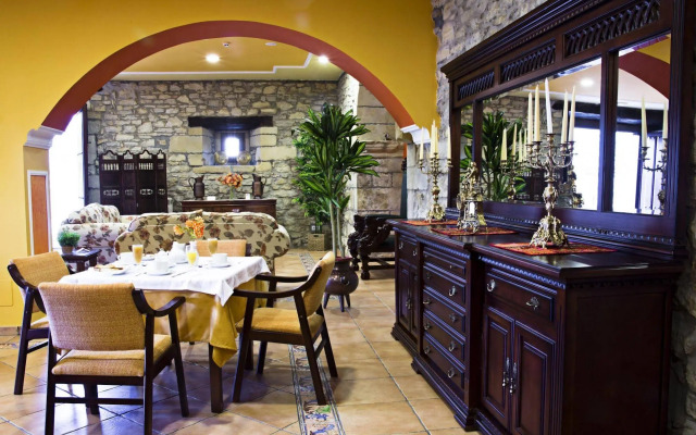 Casona Los Caballeros