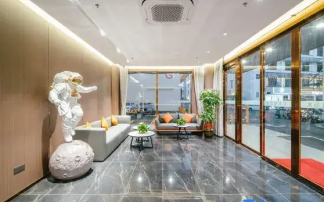 Grand Hyatt Hotel (Ganghui Xintiandi Henan Branch)