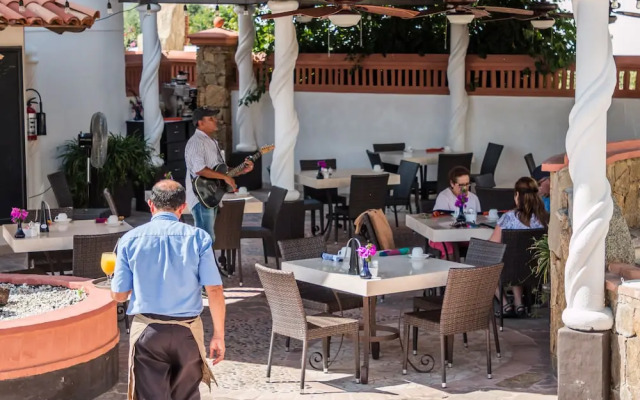 Executive Studio at Cabo Country Club