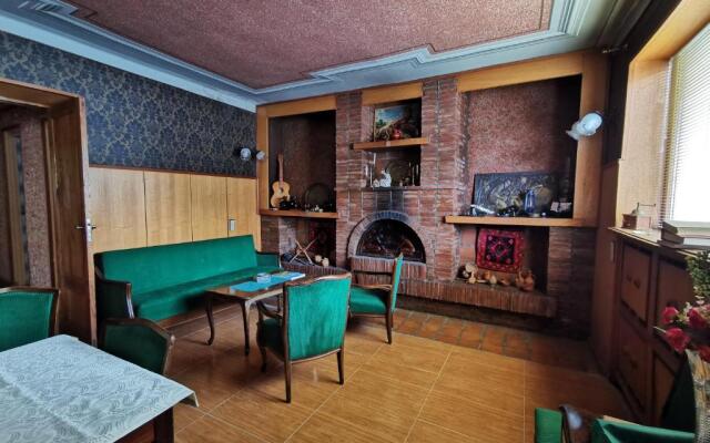 Guest House Top Floor