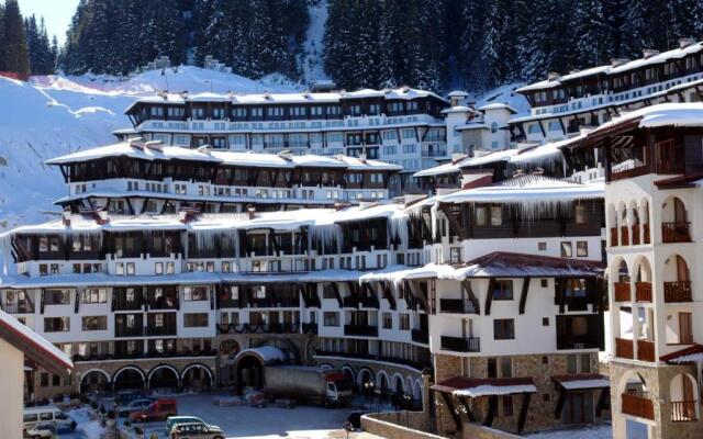 Grand Monastery Private Apartments