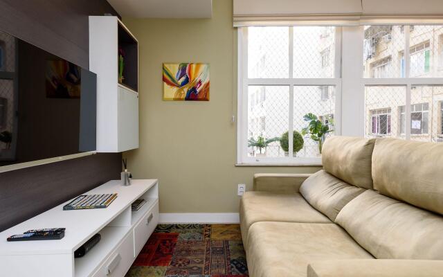 Apartamento Moderno em Copacabana | BR 737/504