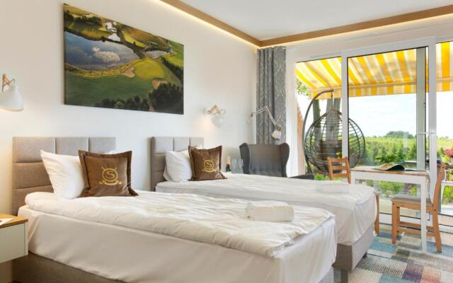 Bungalows at Sierra Golf Resort