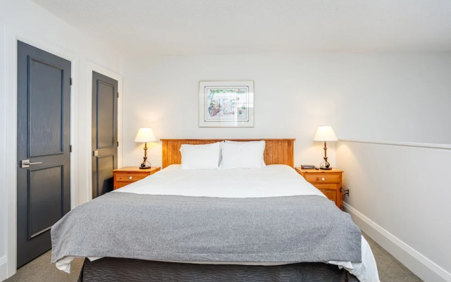 Chateau Ridge Chalets