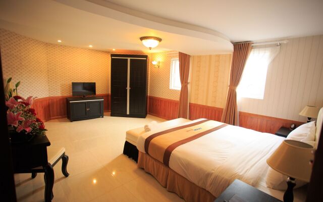 Sam Tuyen Lam Resort