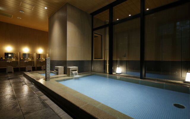 Candeo Hotels Tokyo Shimbashi