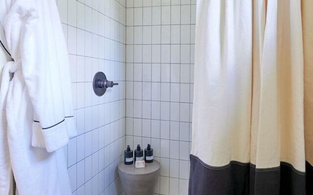 Hutton Brickyards Riverfront Hotel + Venue