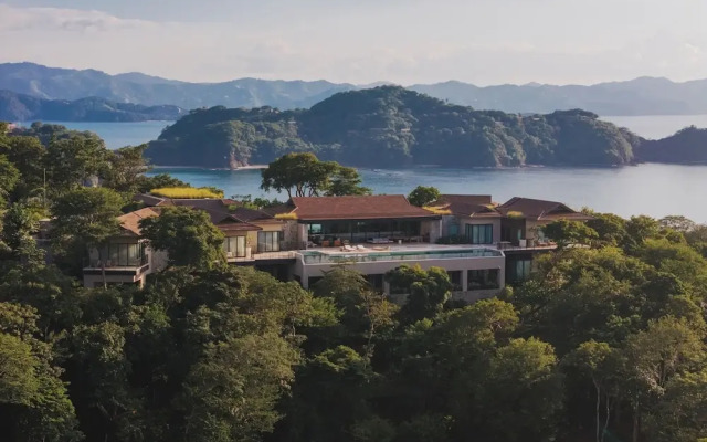 Nekajui, a Ritz-Carlton Reserve