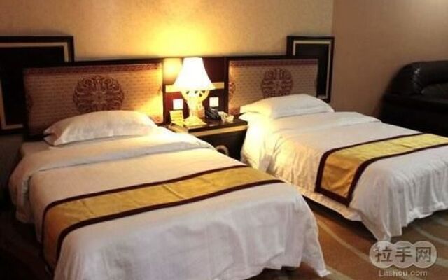 Huanan Hotel