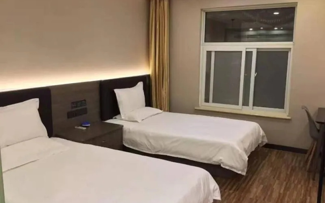 Hi Inn (Beijing Happy Valley Shibalidian)