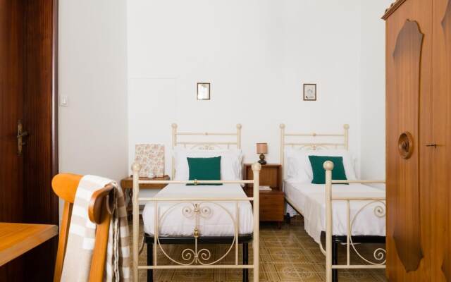 Casa Vintage con Terrazza by Wonderful Italy