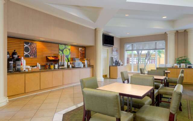 La Quinta Inn & Suites by Wyndham Lakeland West