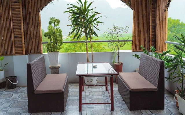 Family Homestay Mountain Flower