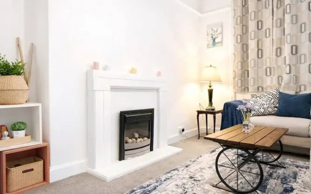 Spacious Easter Road 2BR Apartment