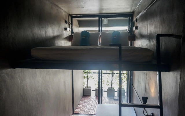 In A Box Hostel