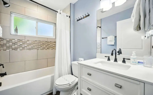 Salty Tradewind Retreat - 14ppl!