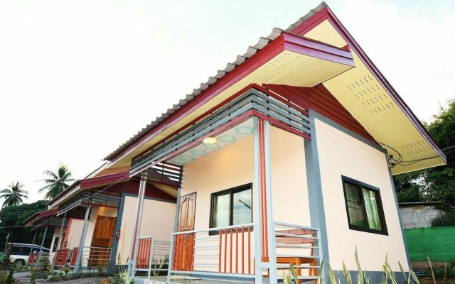 Phu Chaem House