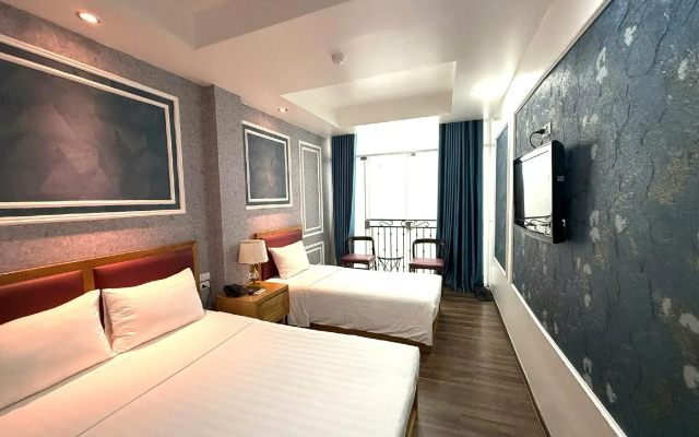 Hanoi Holiday Diamond Hotel