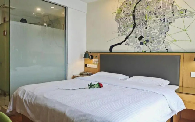 Vatica Hefei Feidong County Yuzhou Central Square Hotel