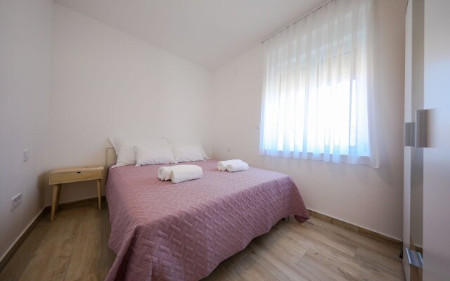 Sandy Beach Apartments